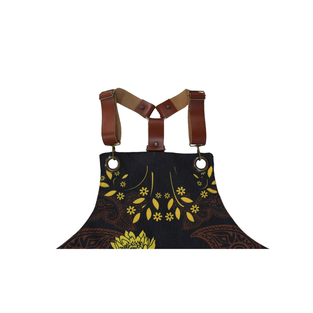 Skull and flowers apron